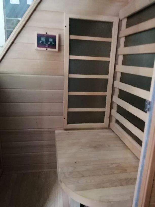 Appartements Avec Balneo Et Sauna Privatif - Troyes Centre Exterior foto